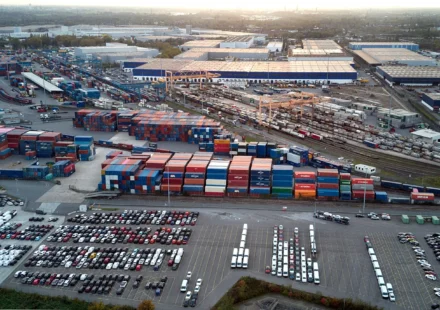 German business confidence improves for sixth month energy pressures