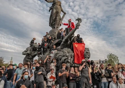 paris student protests monument republic